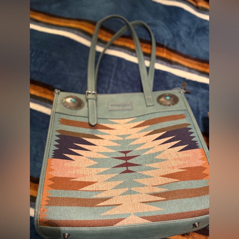 Wrangler Southwest Pattern Tote in Teal and Earth Tones